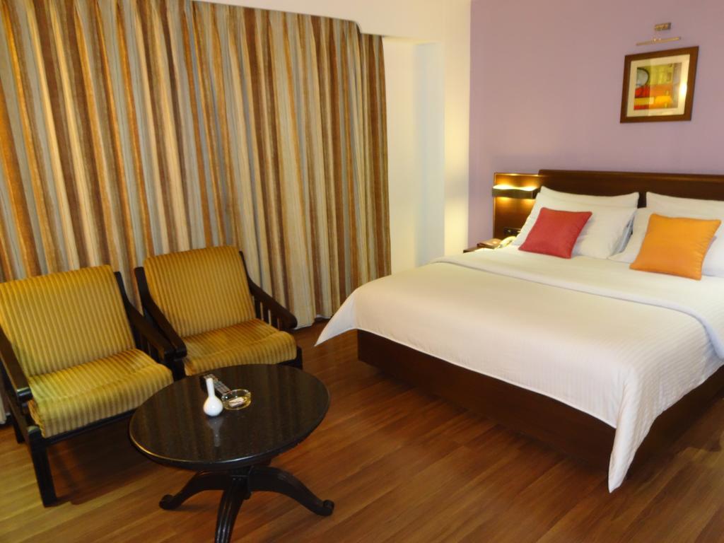 Cag Pride Hotel Coimbatore Ngoại thất bức ảnh