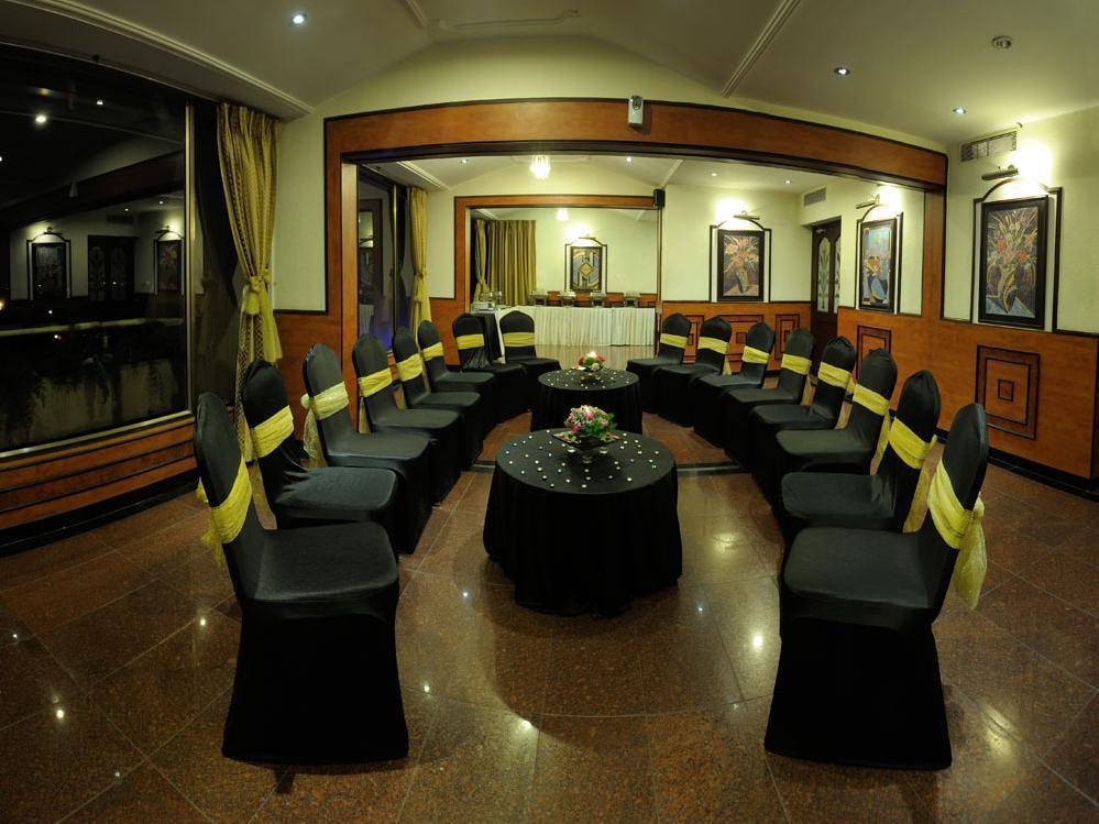Cag Pride Hotel Coimbatore Ngoại thất bức ảnh